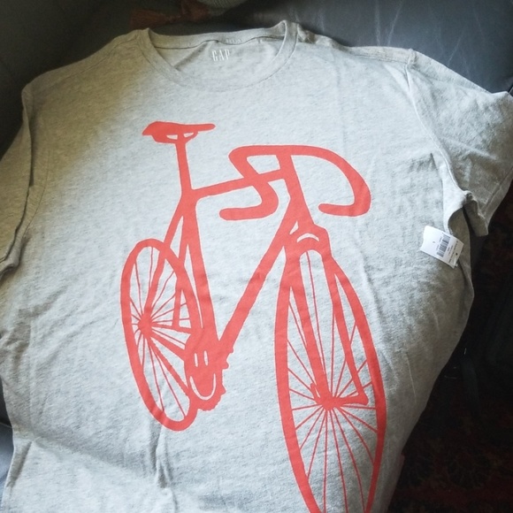 Other - *5 for $25* Gap Large NWT bicycle tshirt